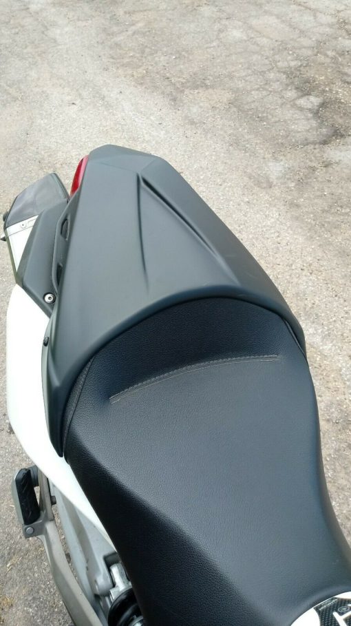 Capot de selle pour Aprilia Shiver